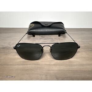 Ray-Ban RB1136 Caravan Black Frame Unisex Sunglasses- Italy- with Case- EUC
